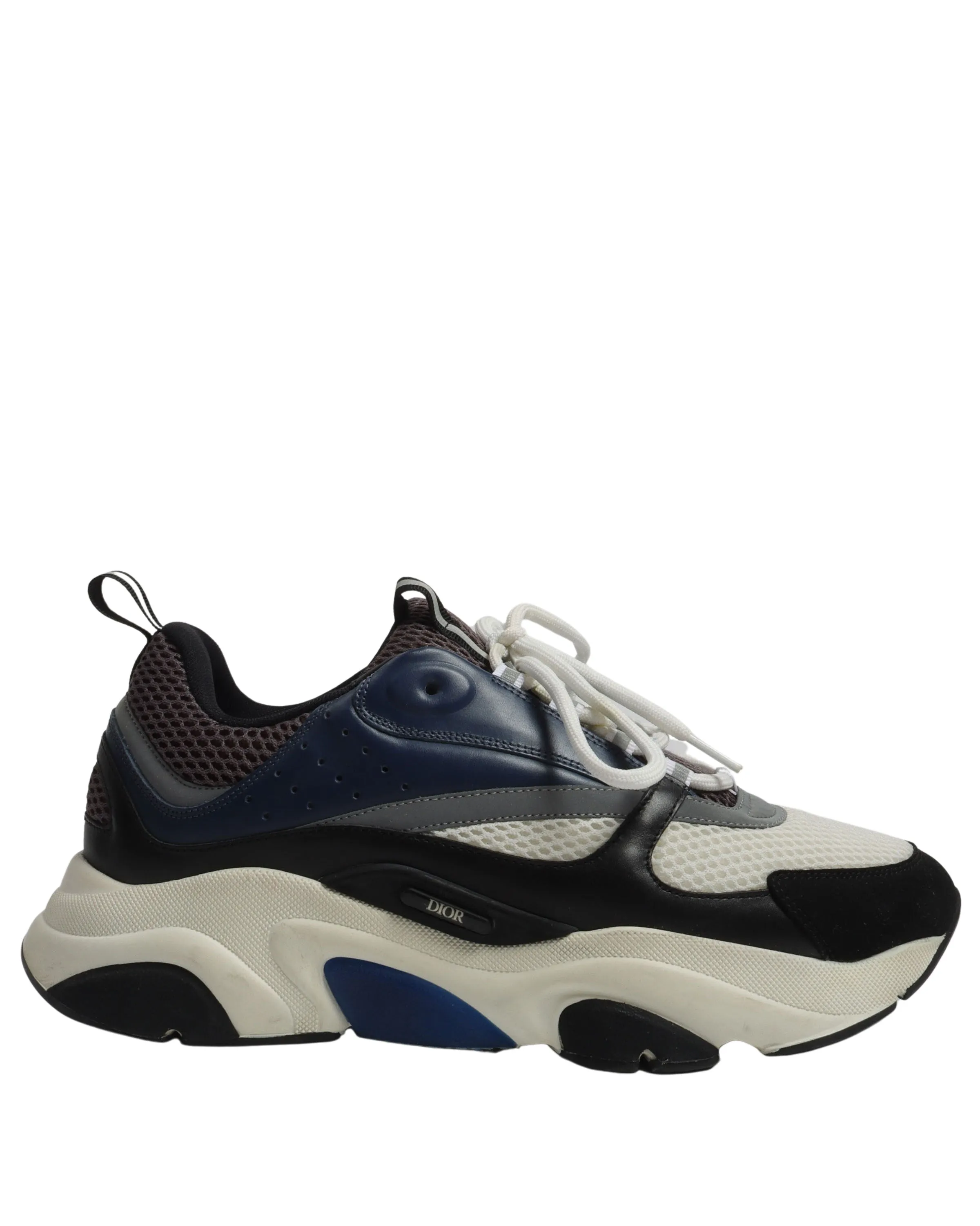 B22 Sneakers
