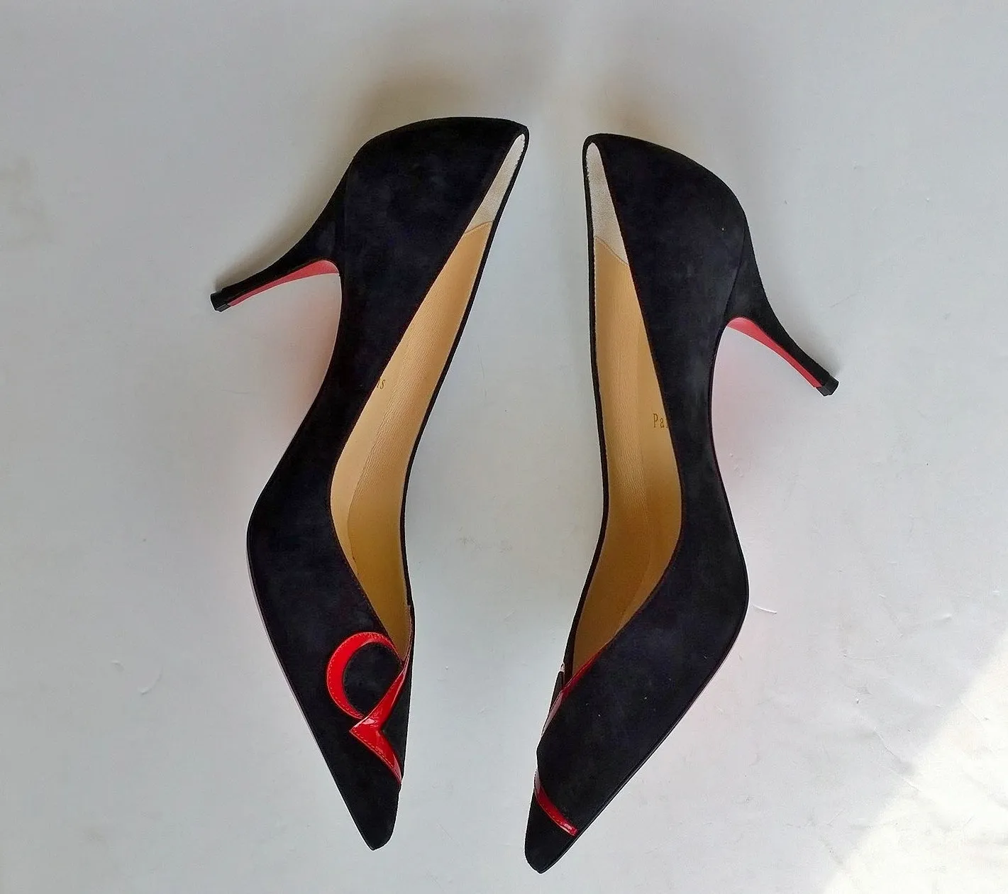 Christian Louboutin CL Logo Pumps in Black Suede with Red 85 Heels