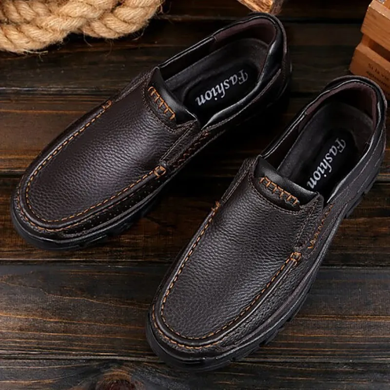 Classic Men's Genuine Leather Loafers / Casual Male Shoes / Alternative style footwear