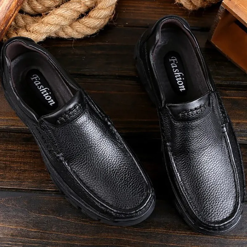Classic Men's Genuine Leather Loafers / Casual Male Shoes / Alternative style footwear