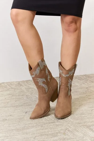 Dazzle The Room Rhinestone Detail Cowboy Boots