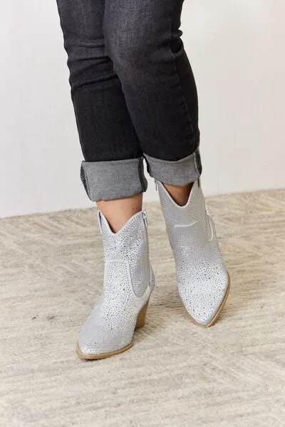 Star of the Show Rhinestone Ankle Cowboy Boots in Silver