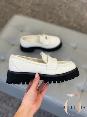Women's Gibbous Slip-On Lug Loafer Flats - Egg Nog